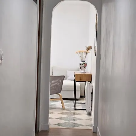 Maison Plain Pied Hyper Centre Avec Veranda 5 Min A Pied 3 빌라 *
